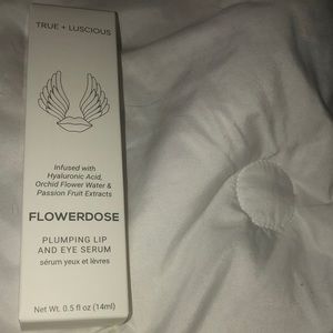 True + Luscious FlowerDose Lip and Eye Serum